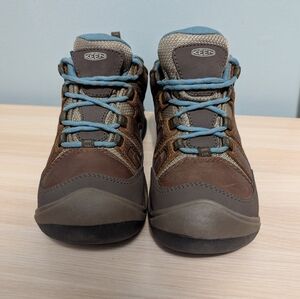 KEEN Women's Circadia Waterproof Hiking Shoes